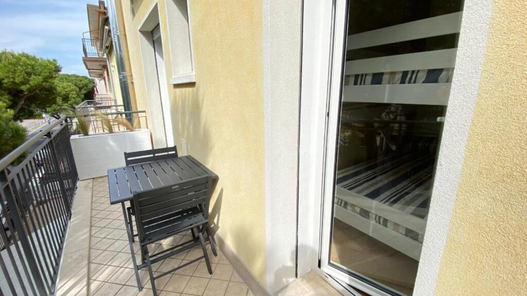 Apartamento Civico 148- Lido Di Jesolo - Per Famiglie Exterior foto